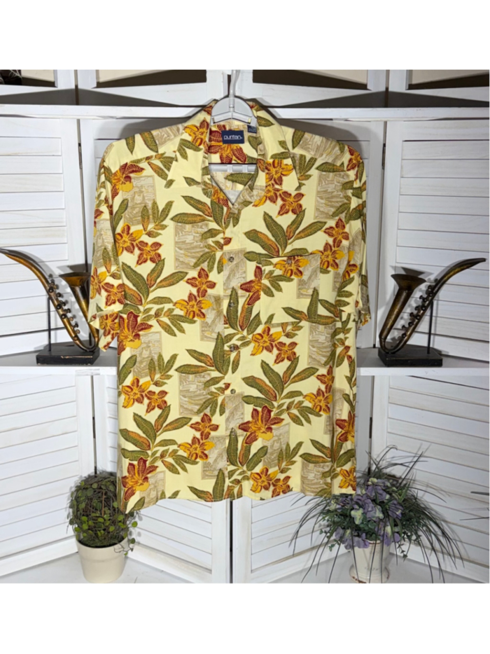 Vintage 90s Y2K tropical shirt floral leaves buttons resort cruise beach travel